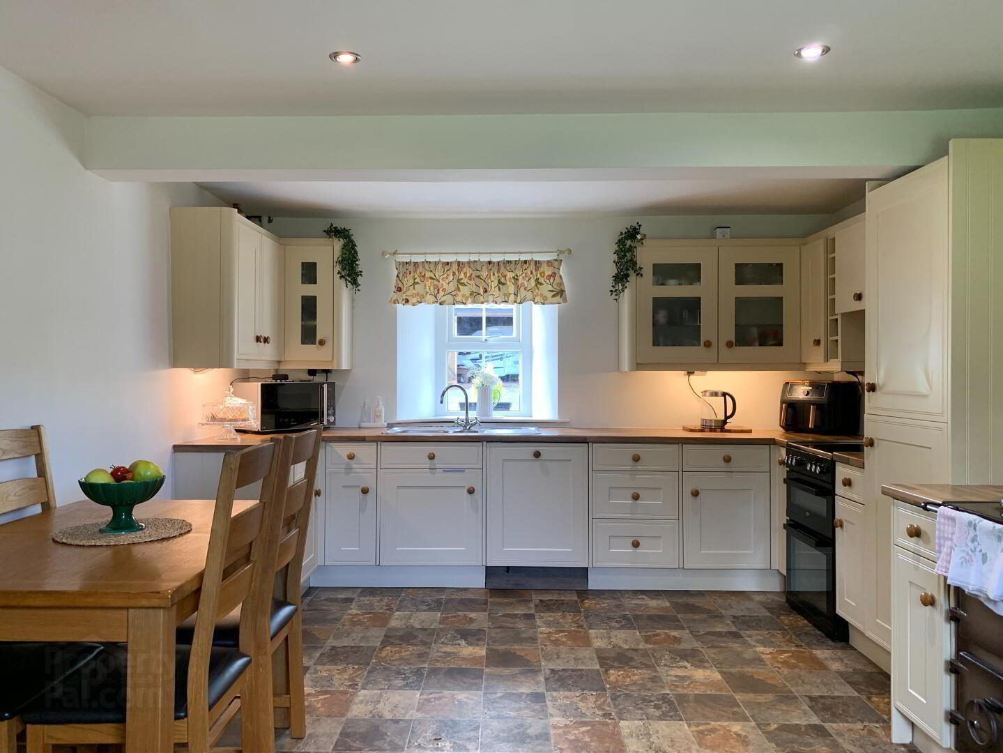 92 Edenbane Road 28 of 67