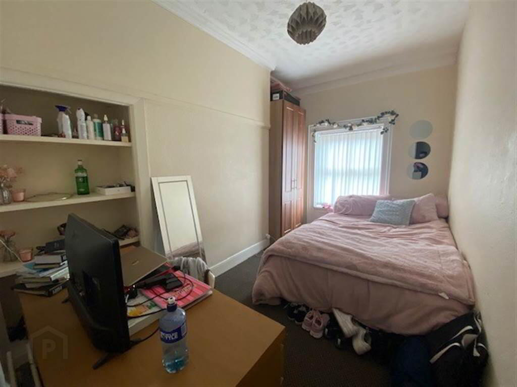 Flat 2 Lawrence Street 30 4 of 4