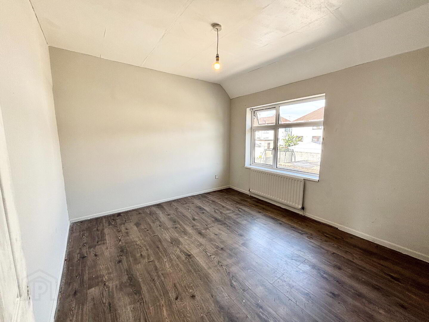 15 Glendun Drive 9 of 13