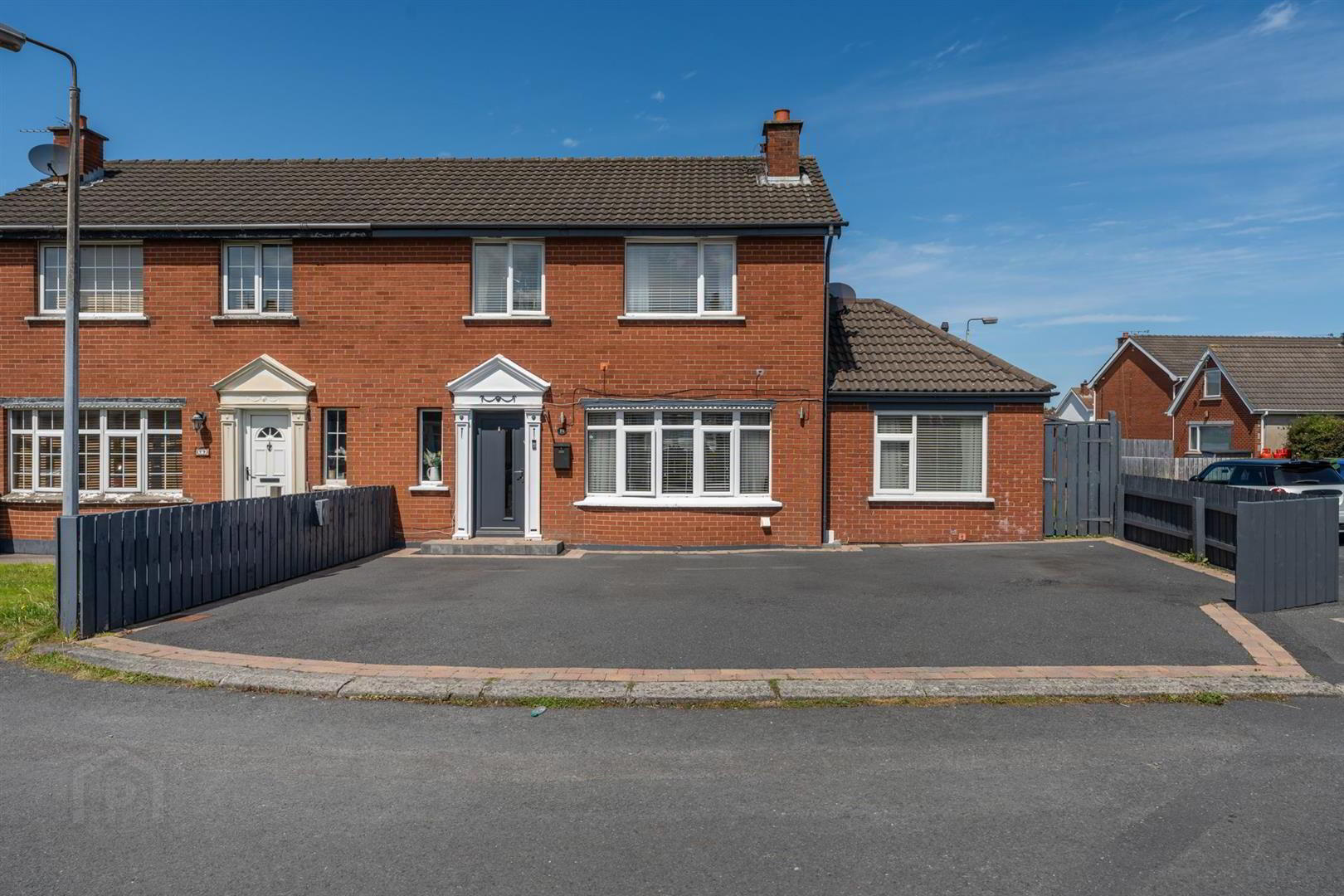 10 Cloverhill Court 1 of 32