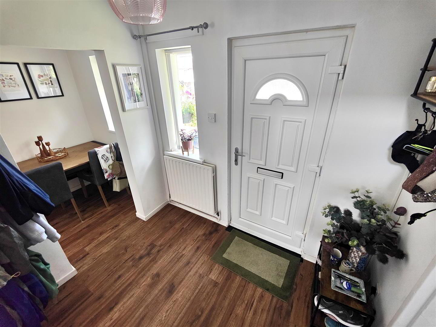 15 Waveney Avenue 5 of 32
