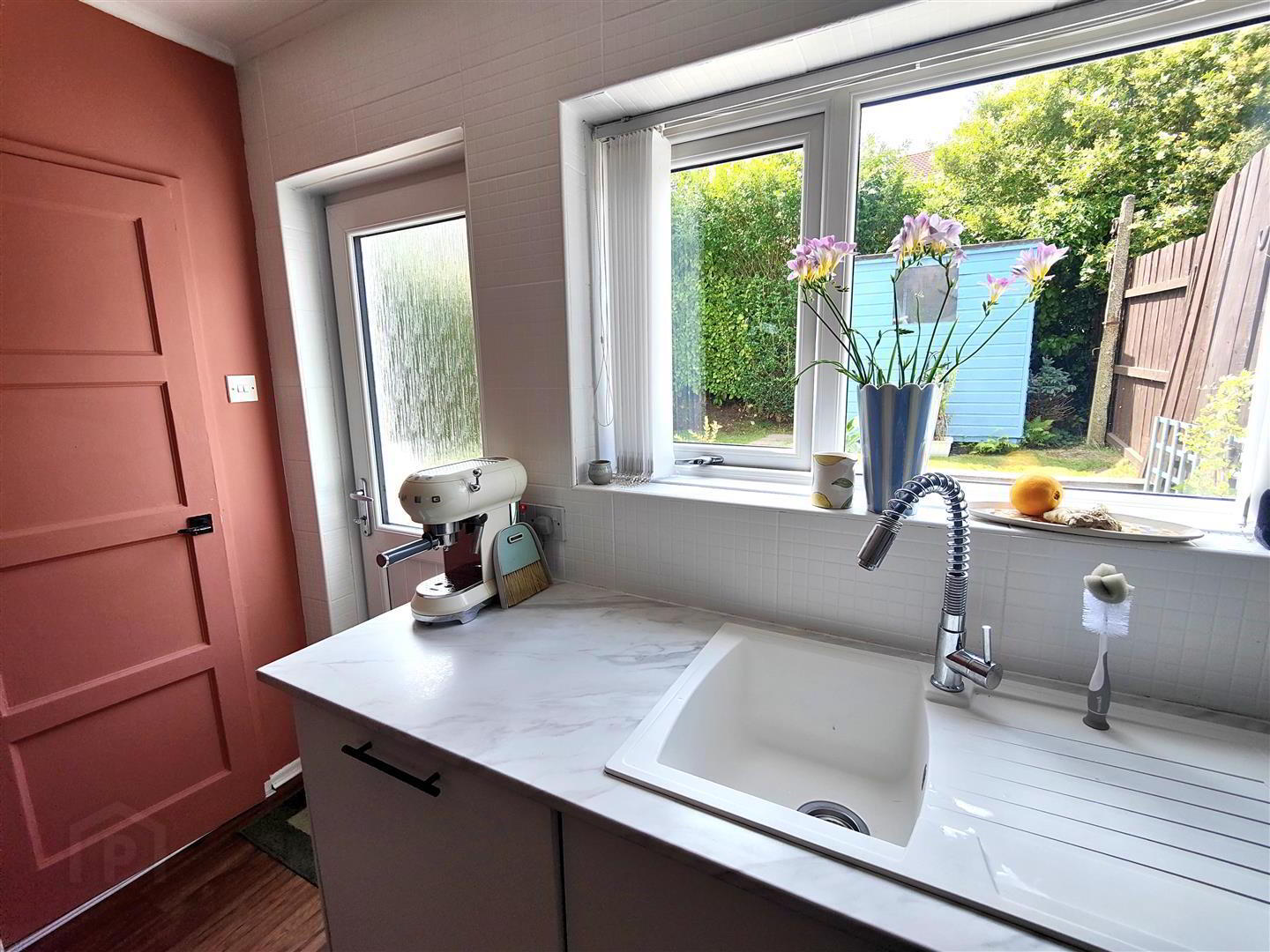 15 Waveney Avenue 13 of 32