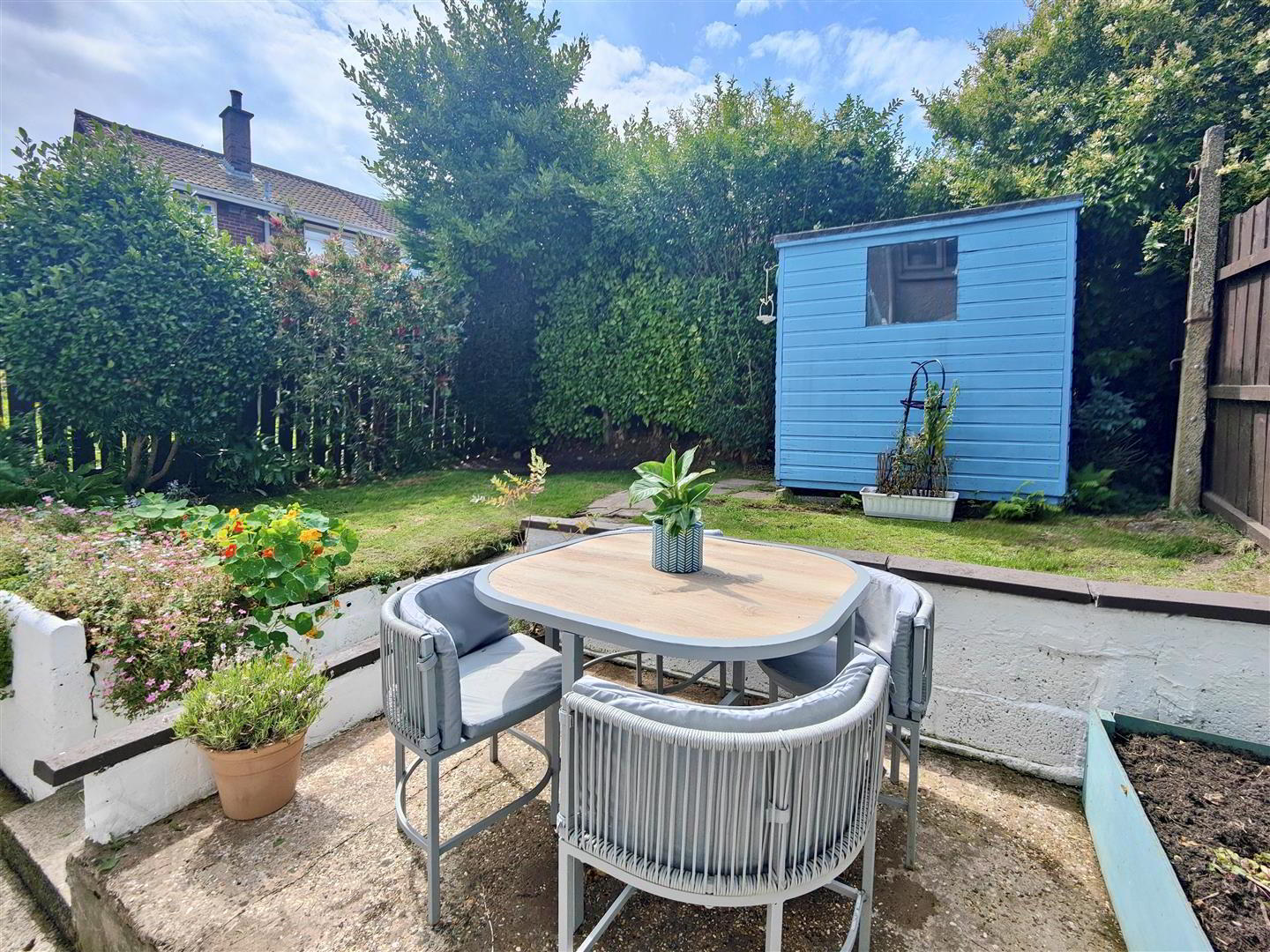 15 Waveney Avenue 27 of 32