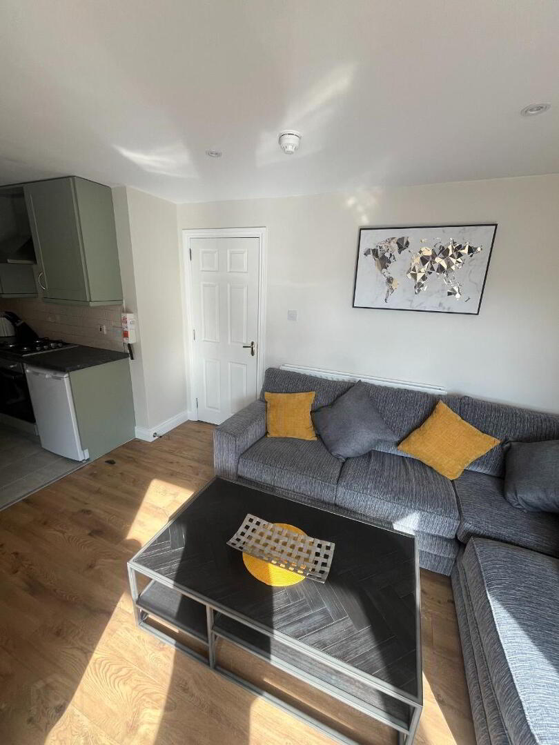 6 Donnybrook Court 8 of 34