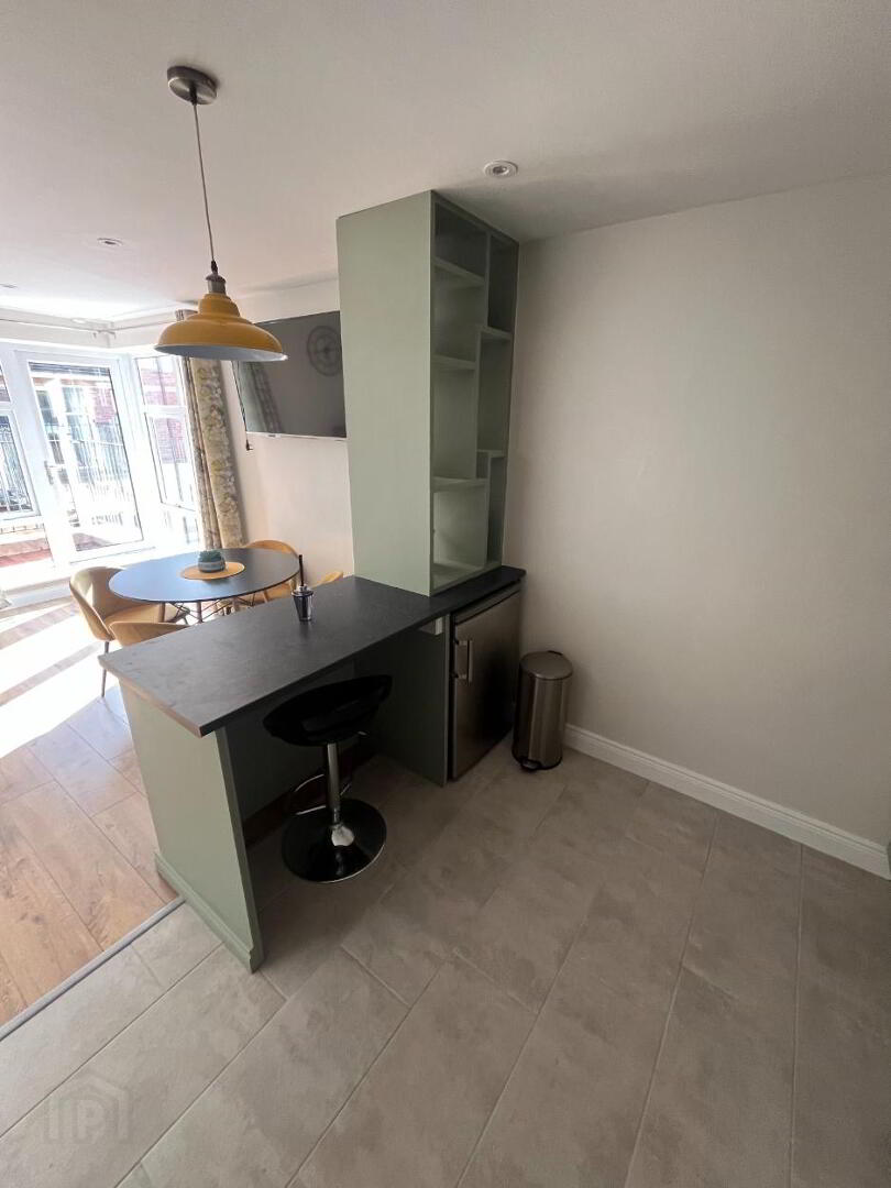 6 Donnybrook Court 14 of 34
