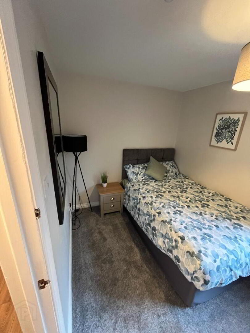 6 Donnybrook Court 17 of 34