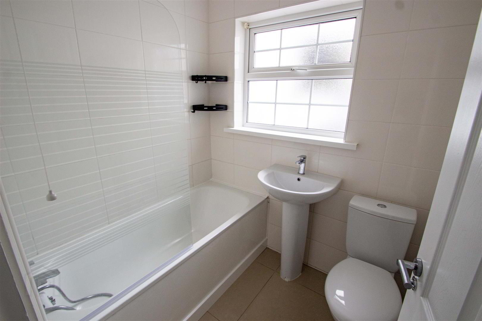 111 Monagh Road 11 of 22