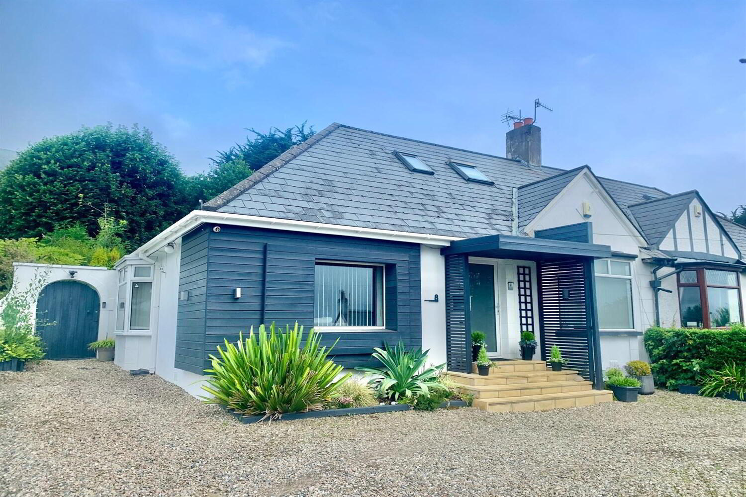 8 Thorburn Road 1 of 35