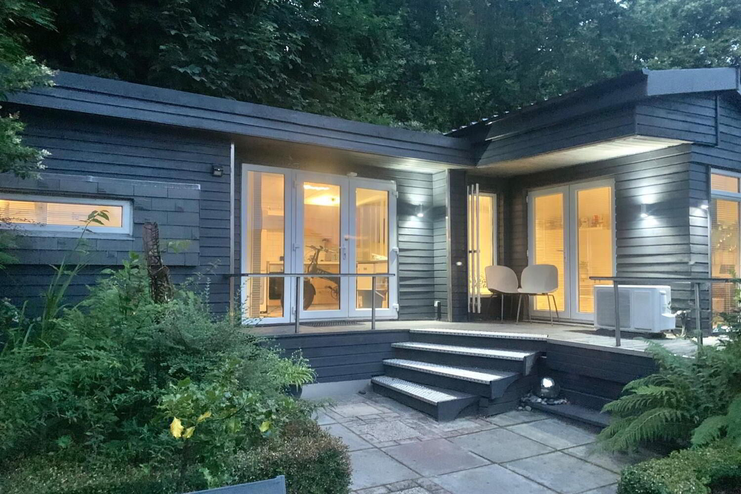8 Thorburn Road 35 of 35