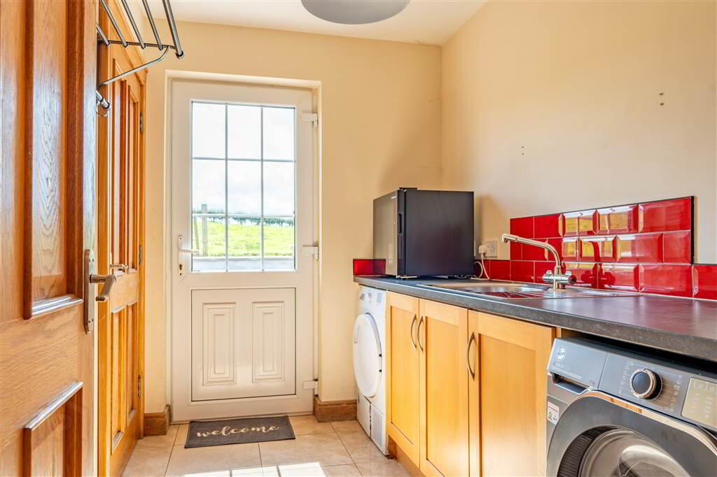 27 Lisnahilt Road 33 of 64