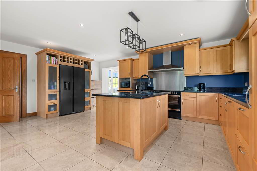 27 Lisnahilt Road 14 of 64