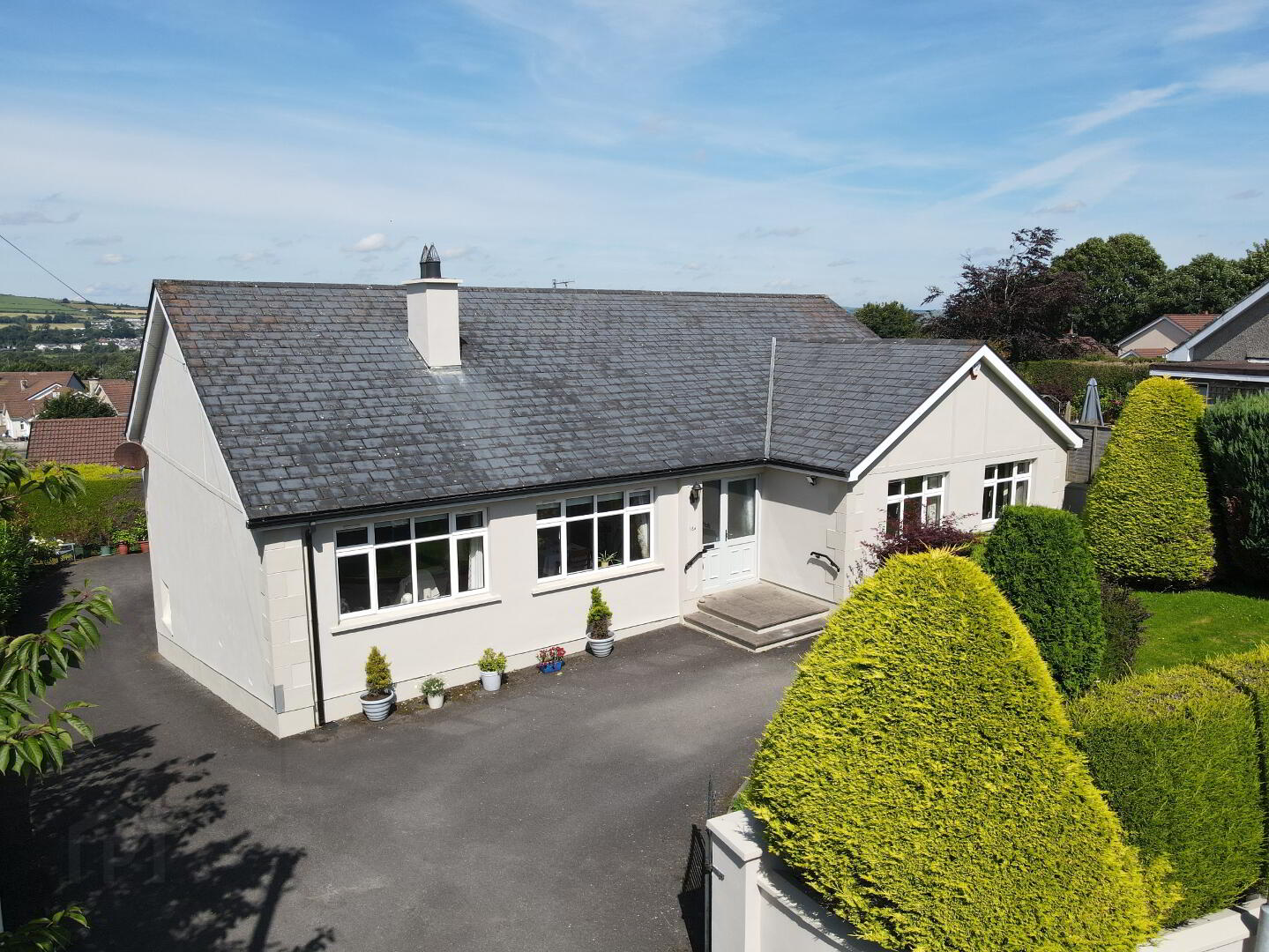 18a Glen Road 1 of 34