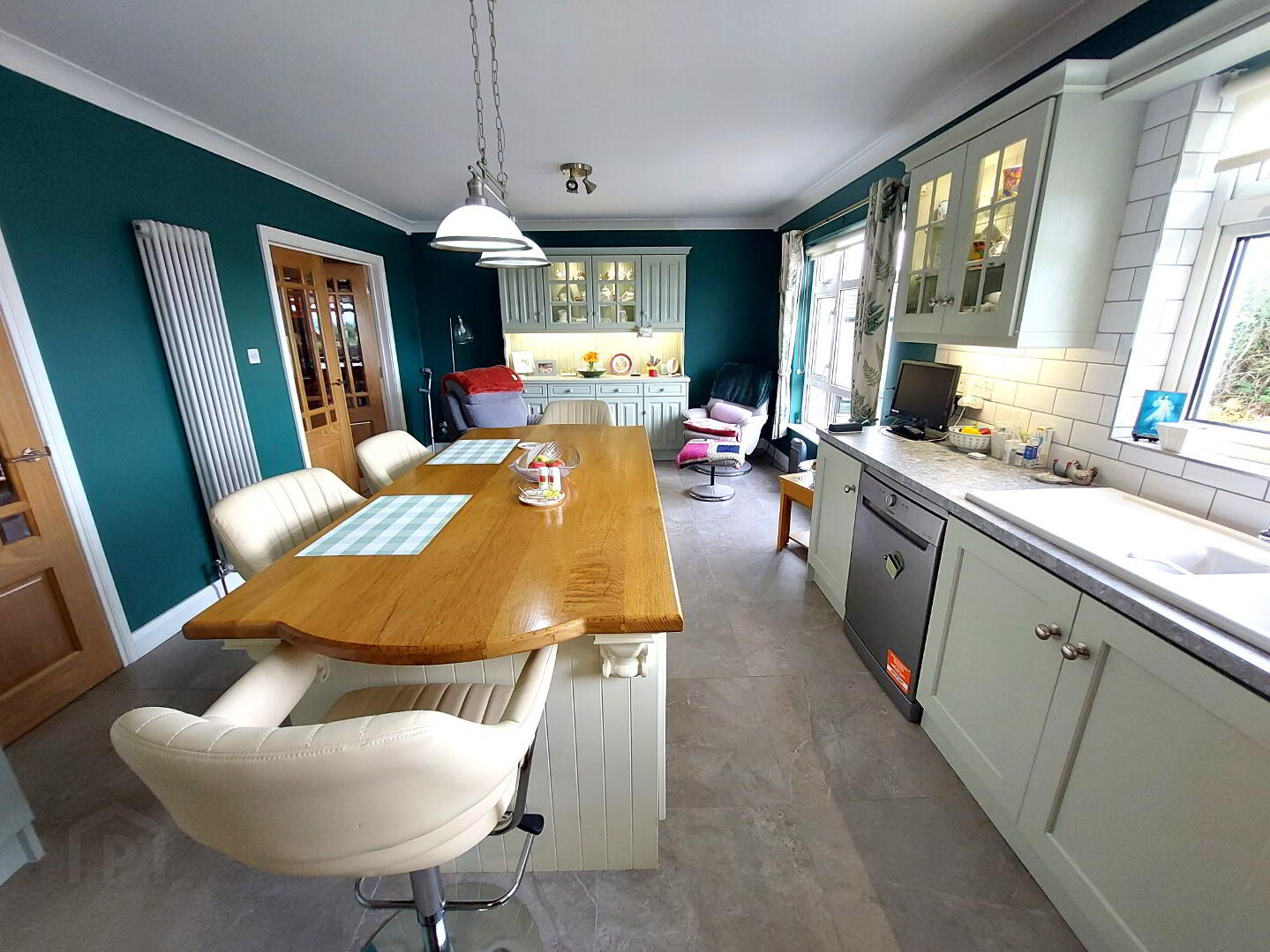 18a Glen Road 9 of 34