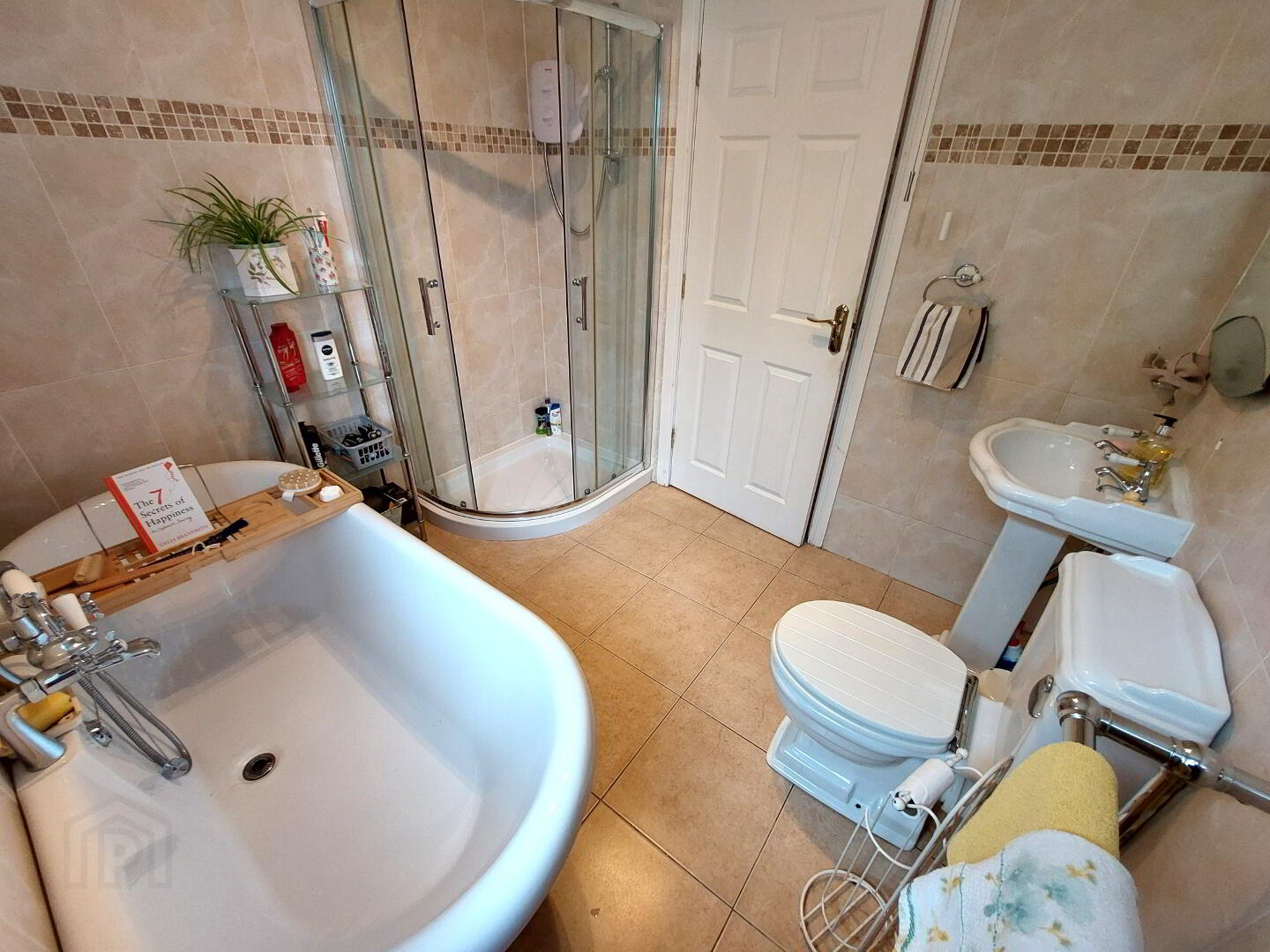 18a Glen Road 21 of 34