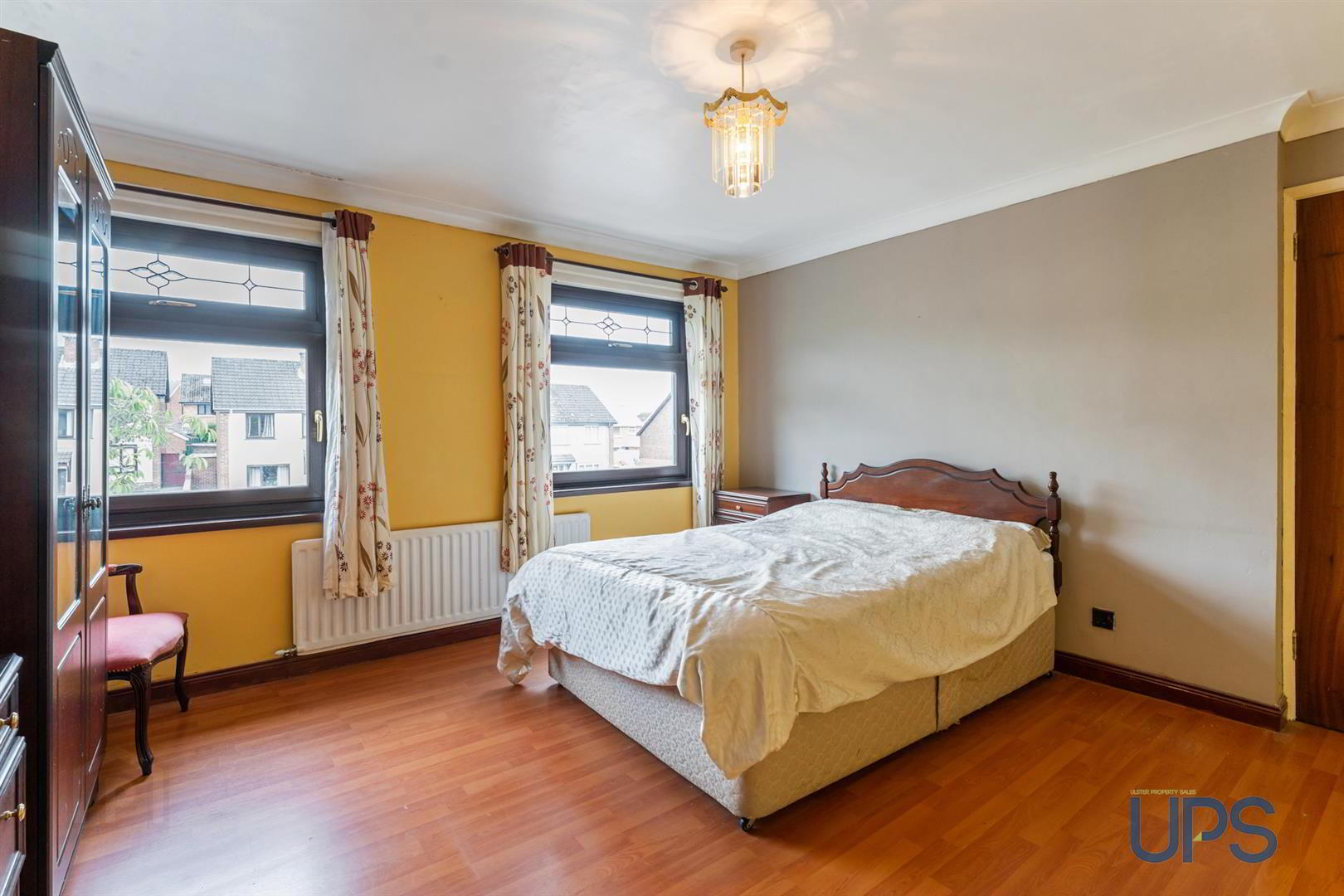 73 Lenadoon Avenue 13 of 25