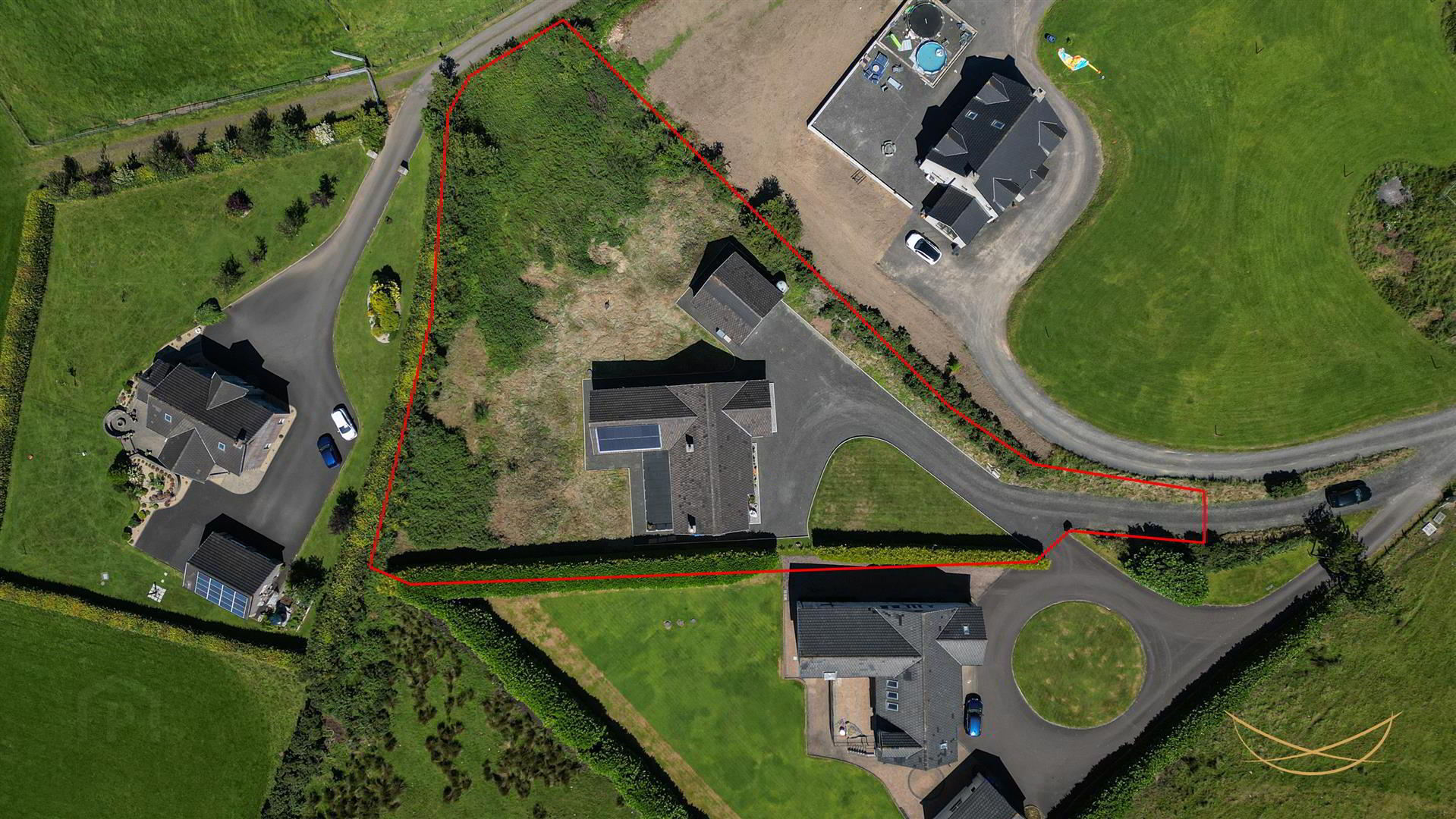 64e Tildarg Road 5 of 63