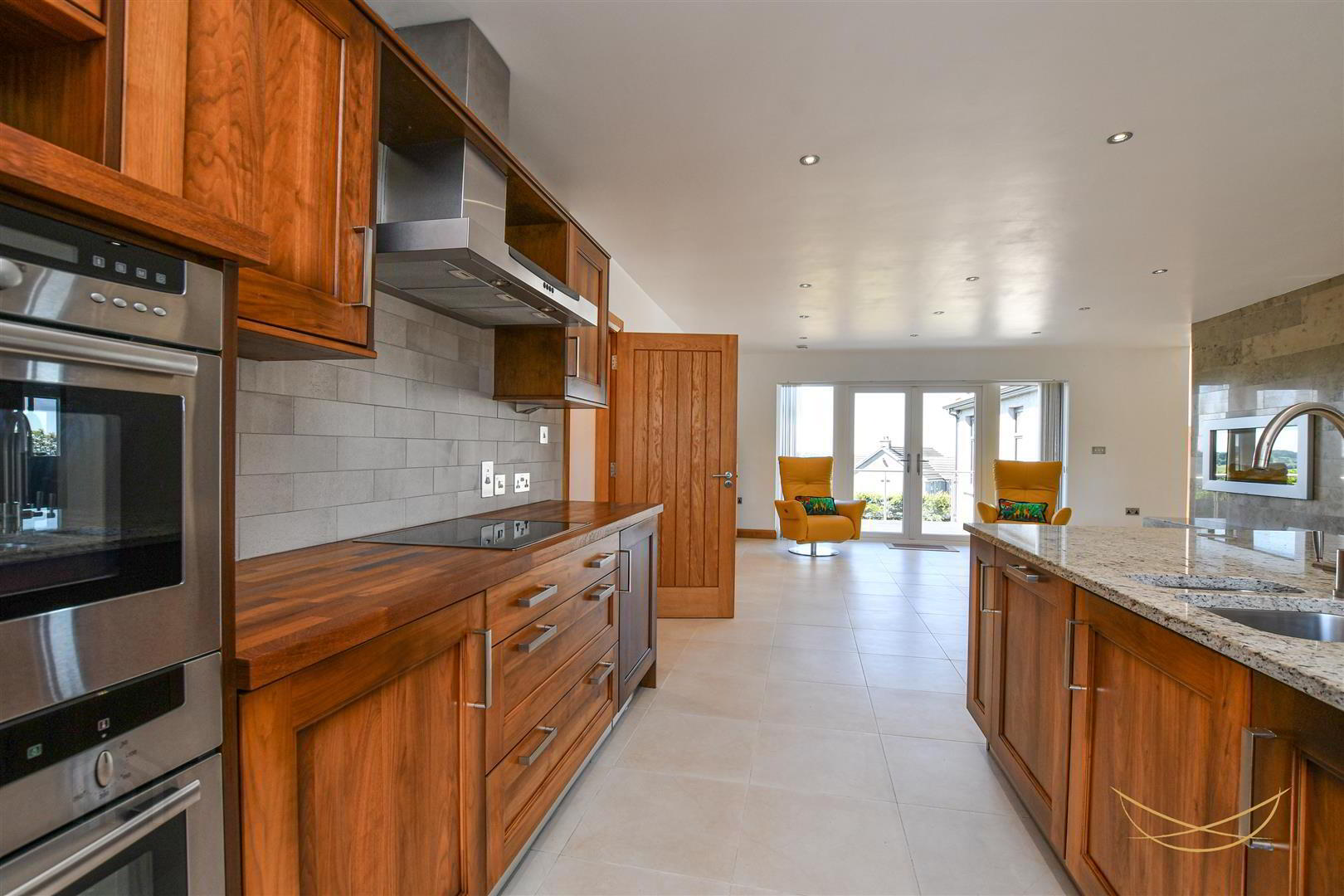 64e Tildarg Road 11 of 63
