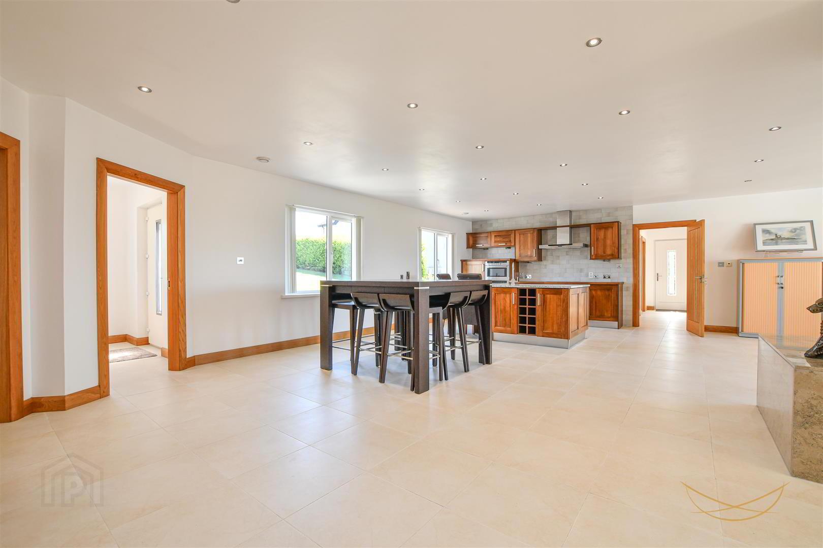64e Tildarg Road 18 of 63