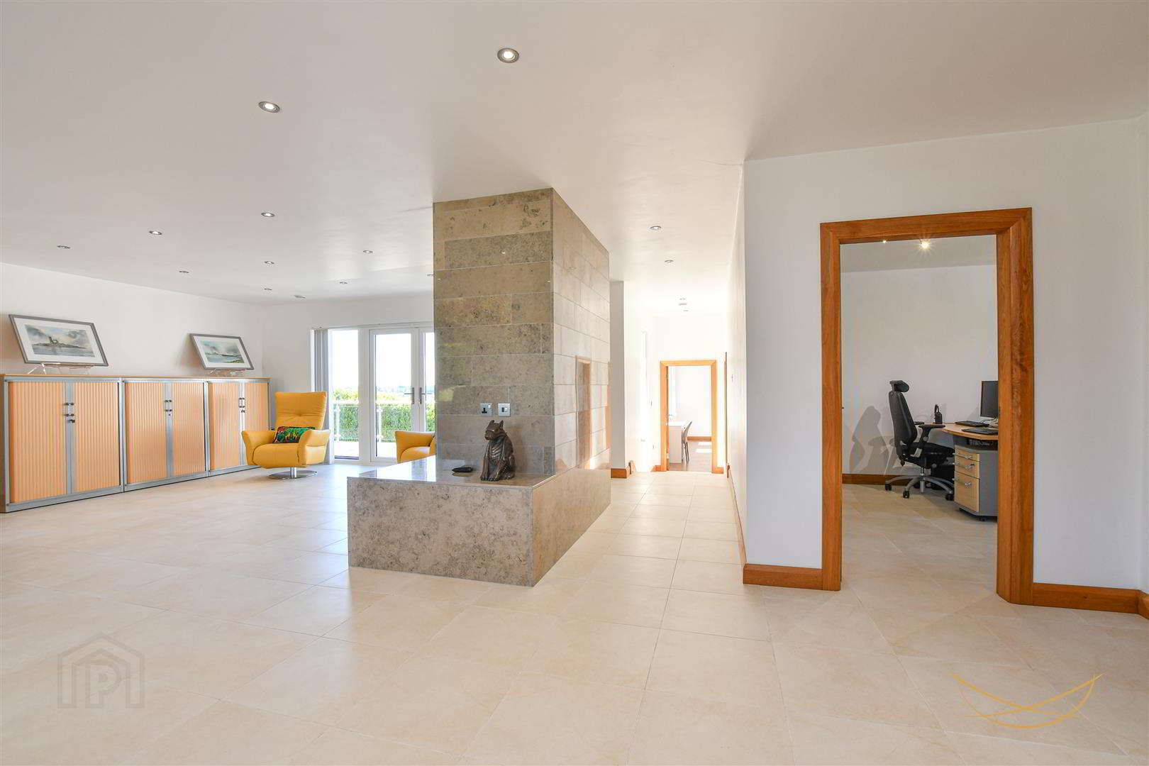 64e Tildarg Road 19 of 63