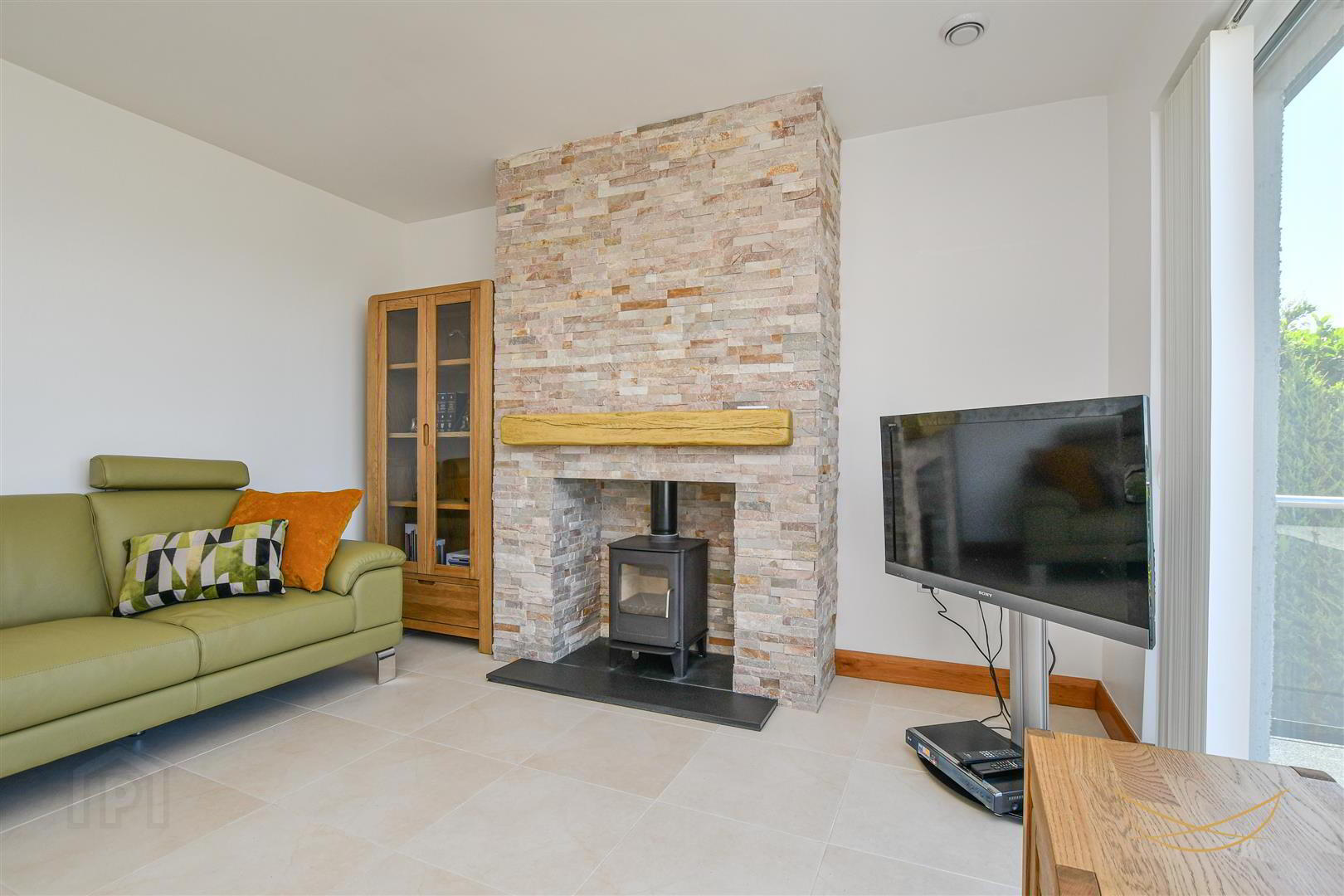 64e Tildarg Road 25 of 63