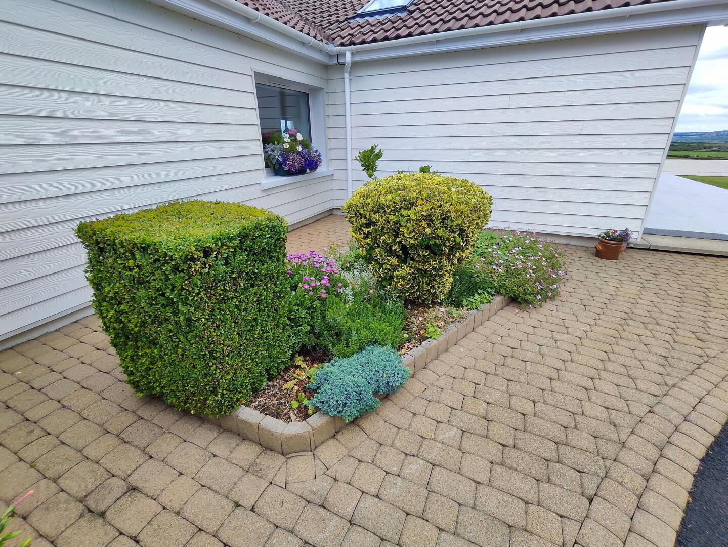28 Artidillon Road 37 of 41