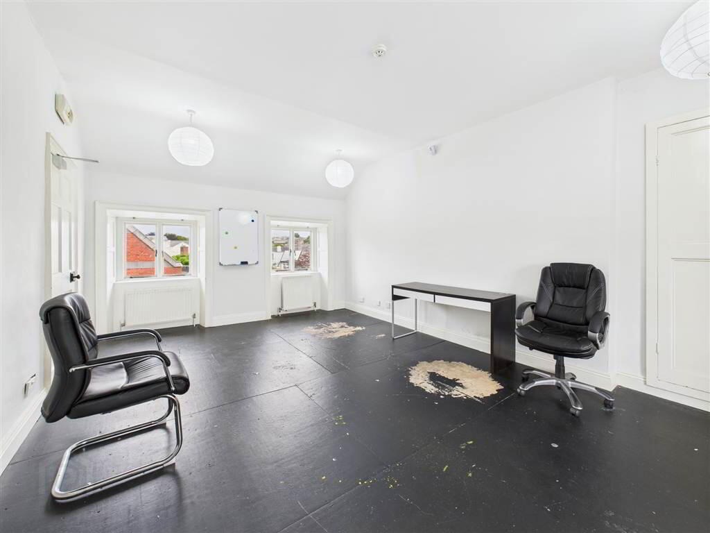 8 Catherine Street 6 of 12