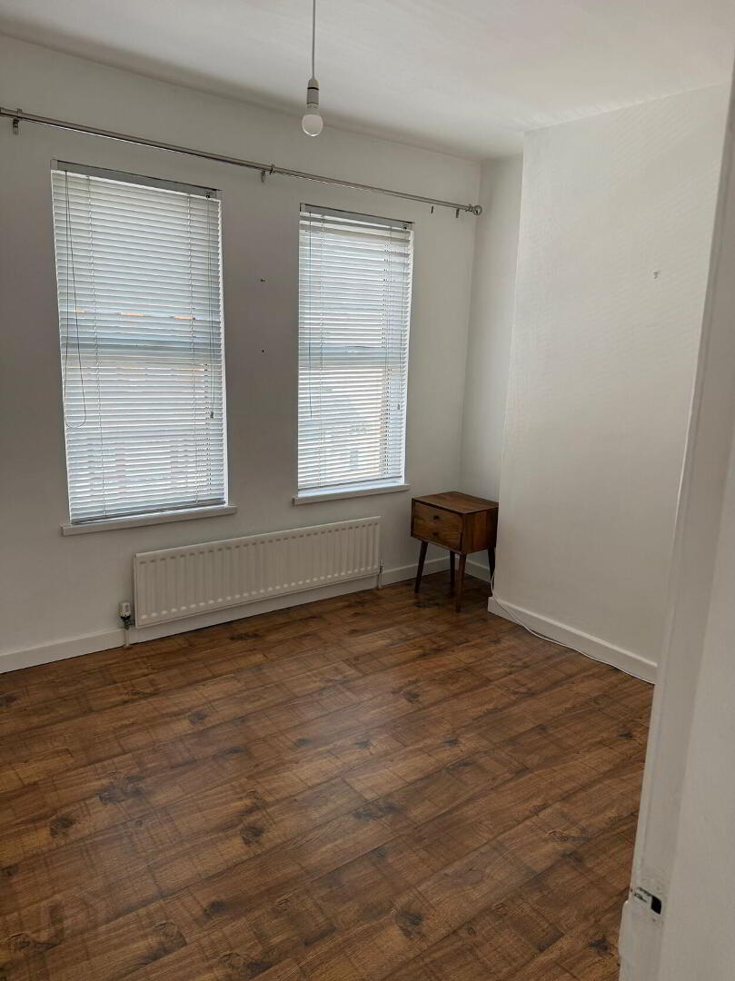 35 Glenbrook Avenue 6 of 16