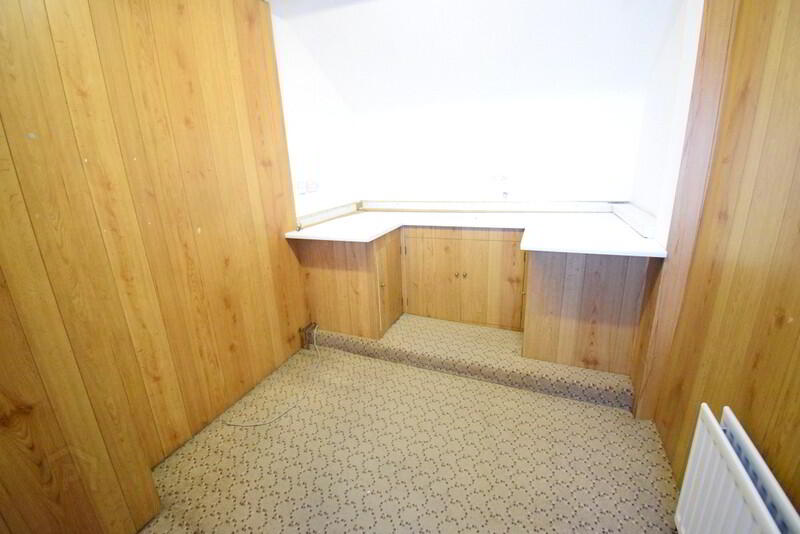 61 Alexandra Park Avenue 11 of 14