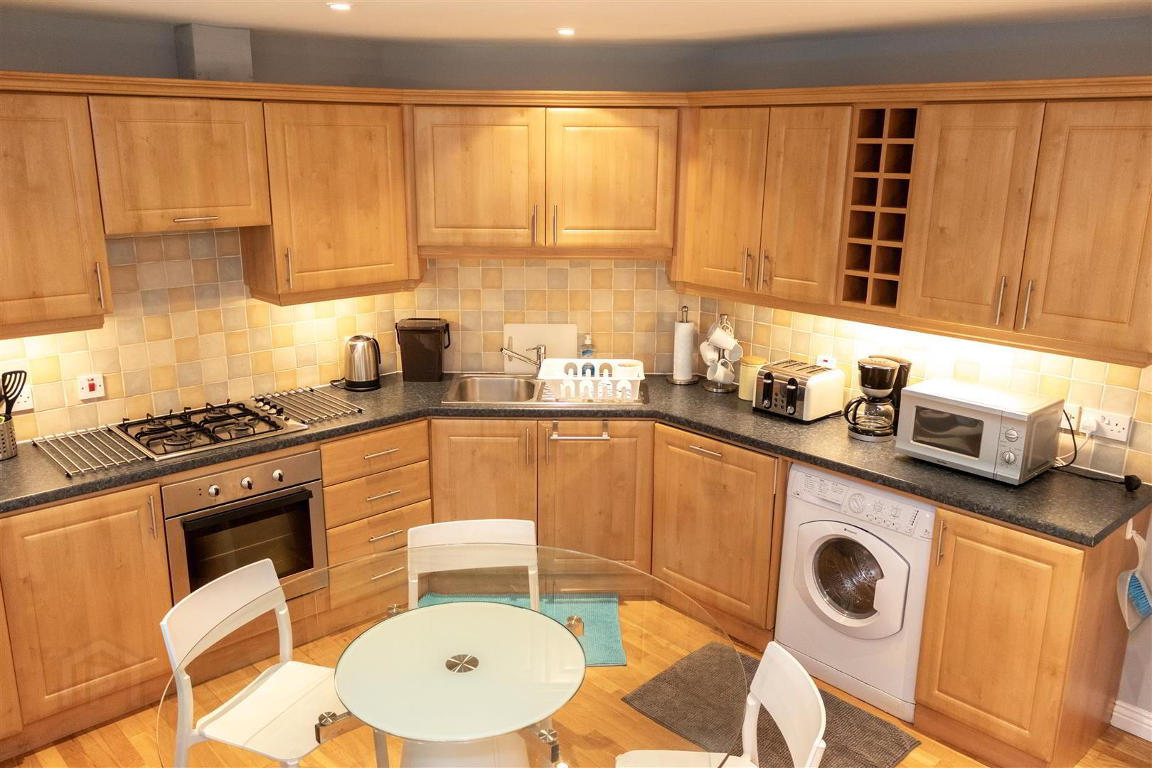 24 Lawnfield Grove 11 of 31