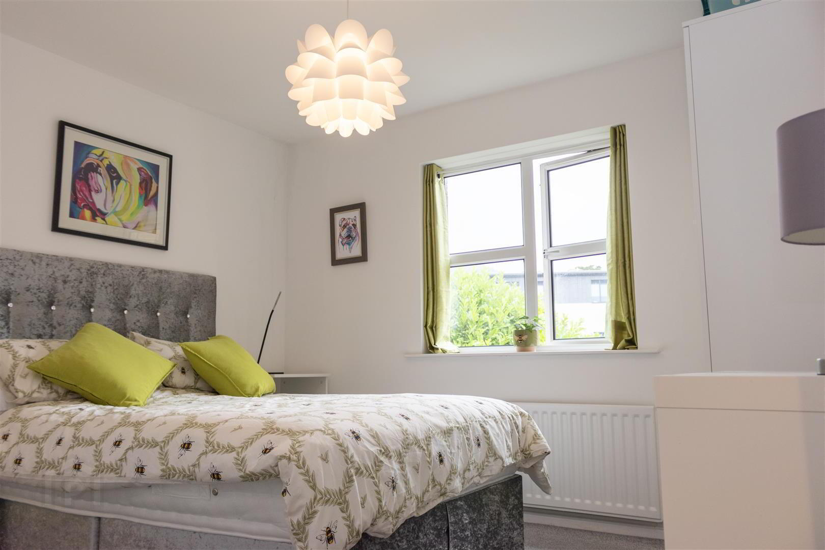24 Lawnfield Grove 16 of 31