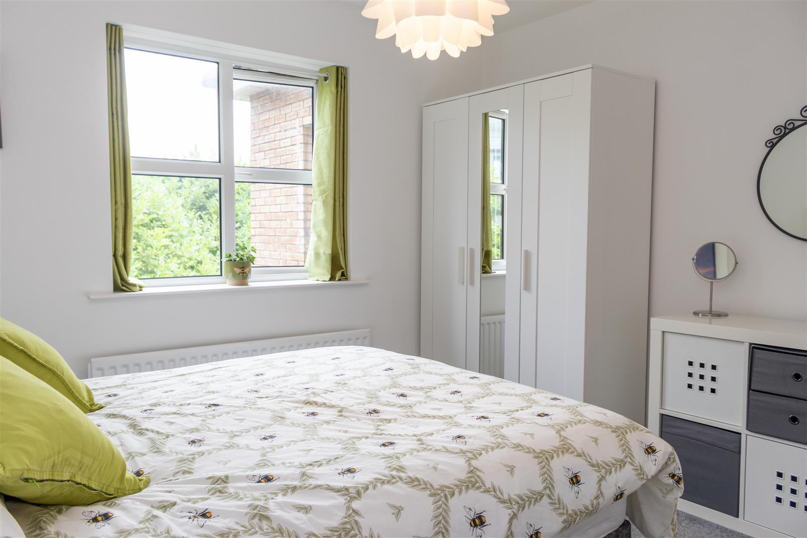 24 Lawnfield Grove 18 of 31