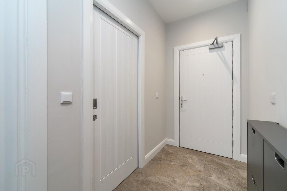 Apartment 11 8 Castlehill Wood 18 of 21