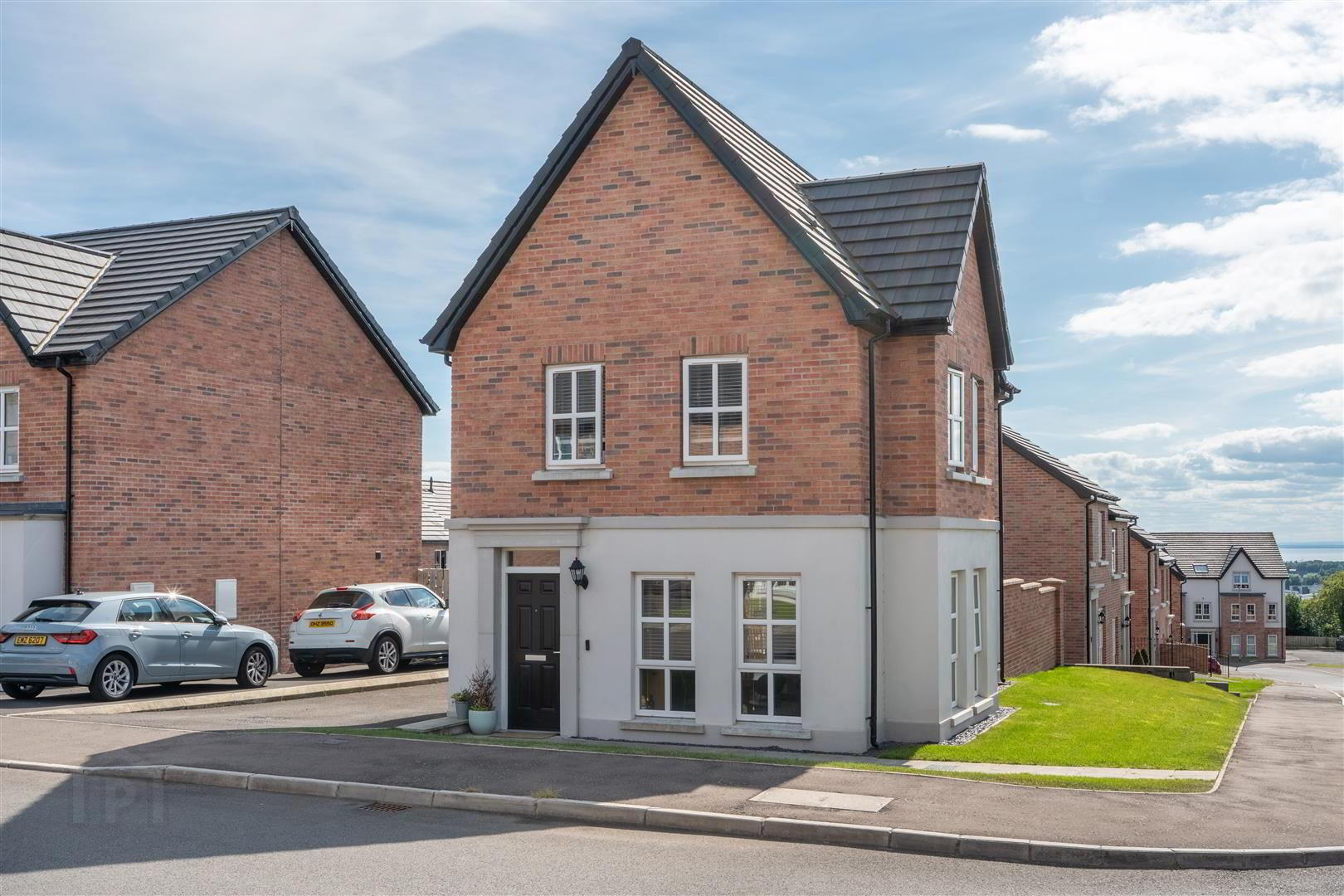 28 Ballyveigh Crescent 1 of 27