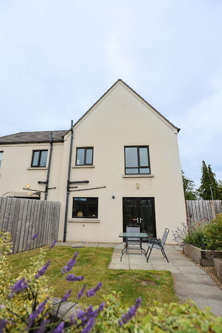 7 Carrick Meadows 58 of 59