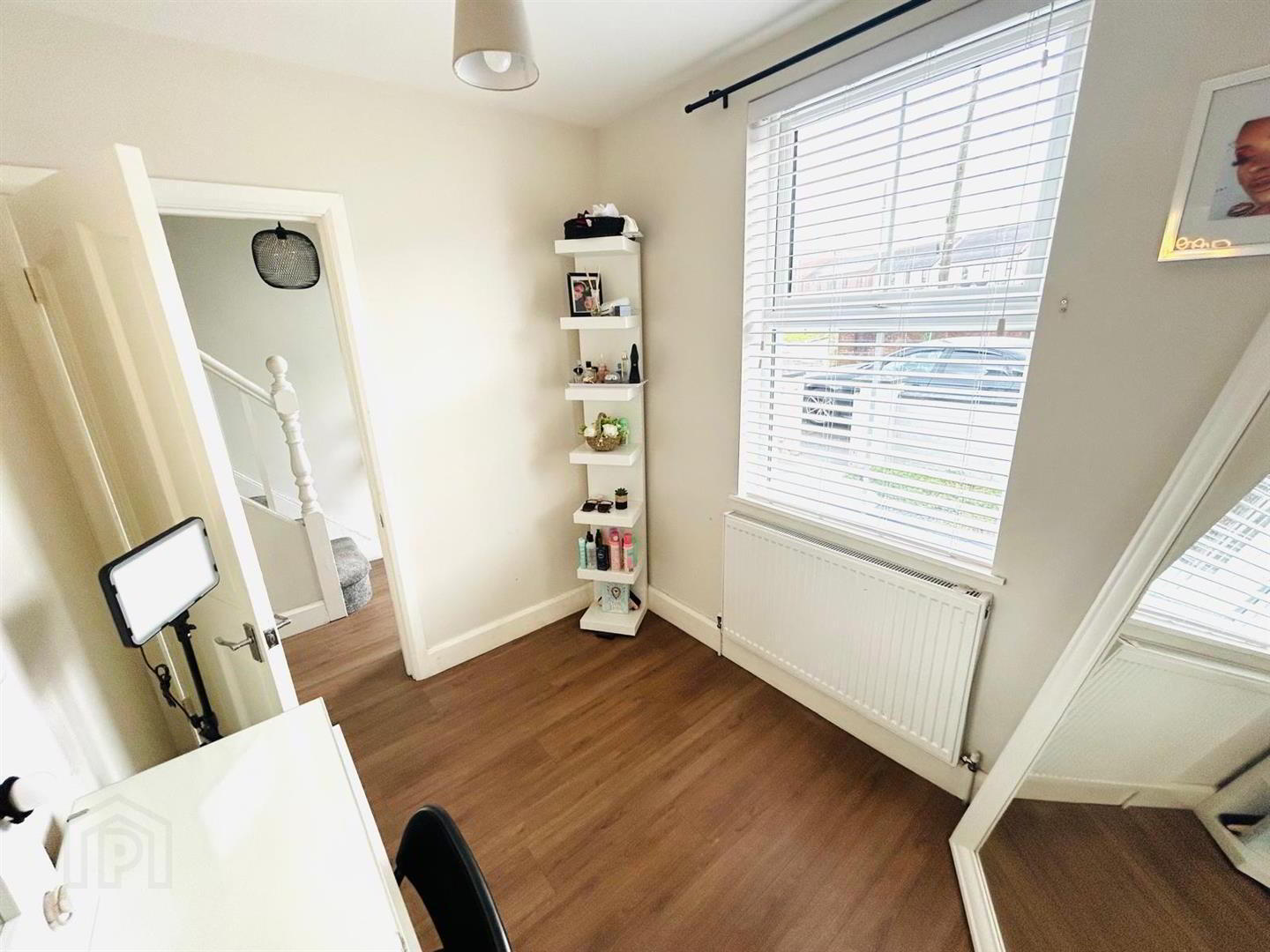 17 Cliftonville Avenue 7 of 19
