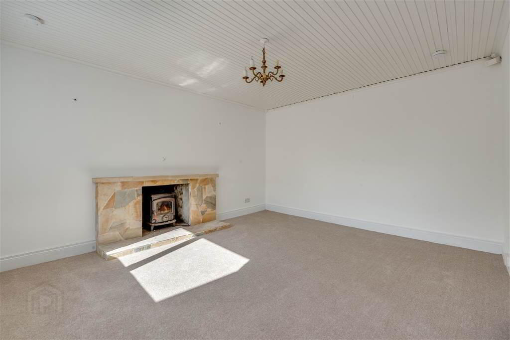 1 Quolie Lane 8 of 36
