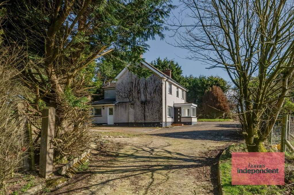 1 Quolie Lane 2 of 36