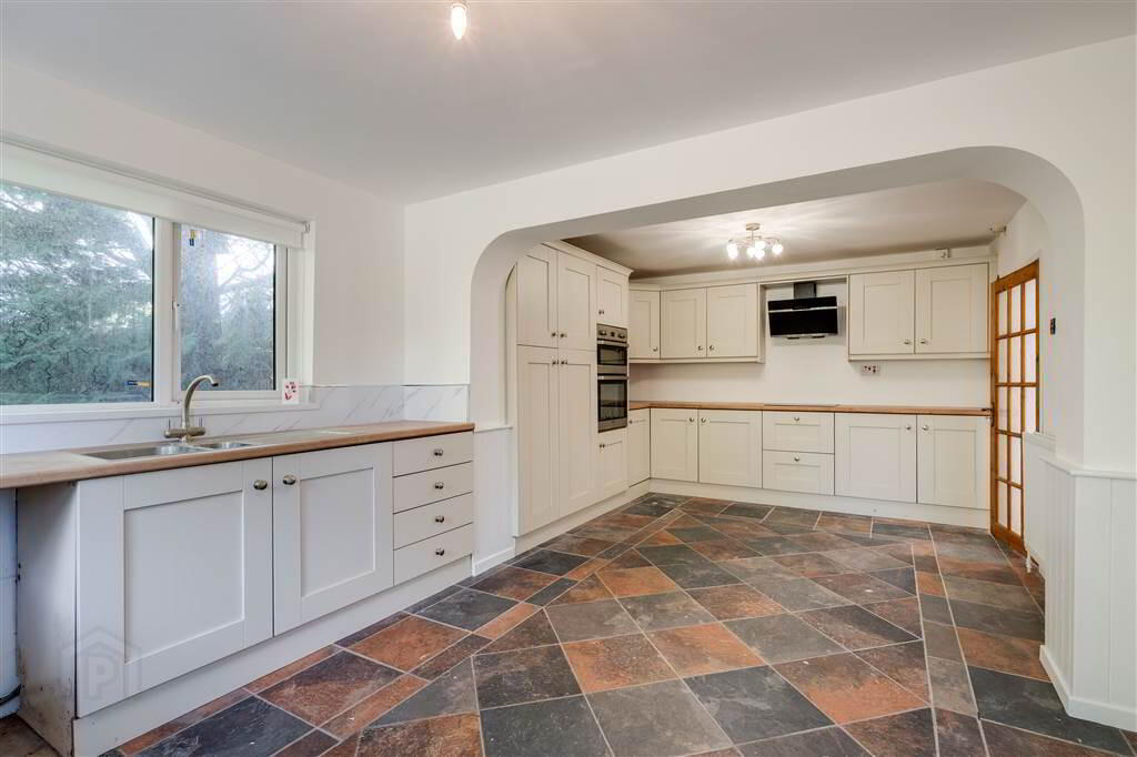 1 Quolie Lane 13 of 36