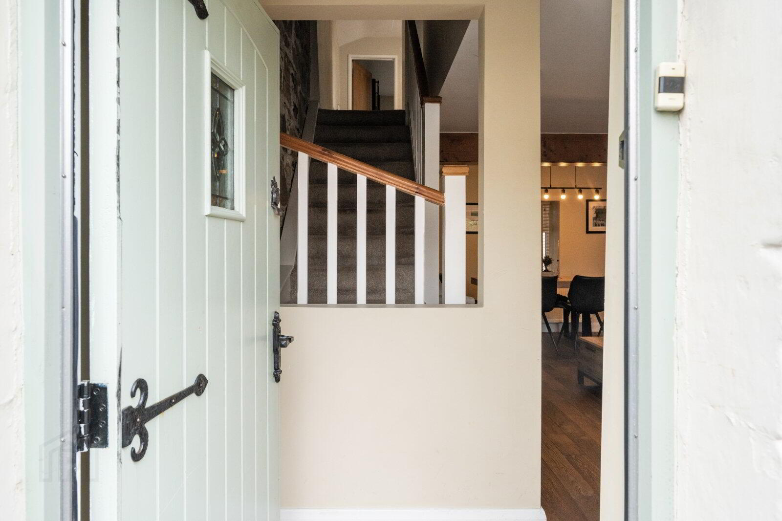 6 Belfast Road 3 of 31