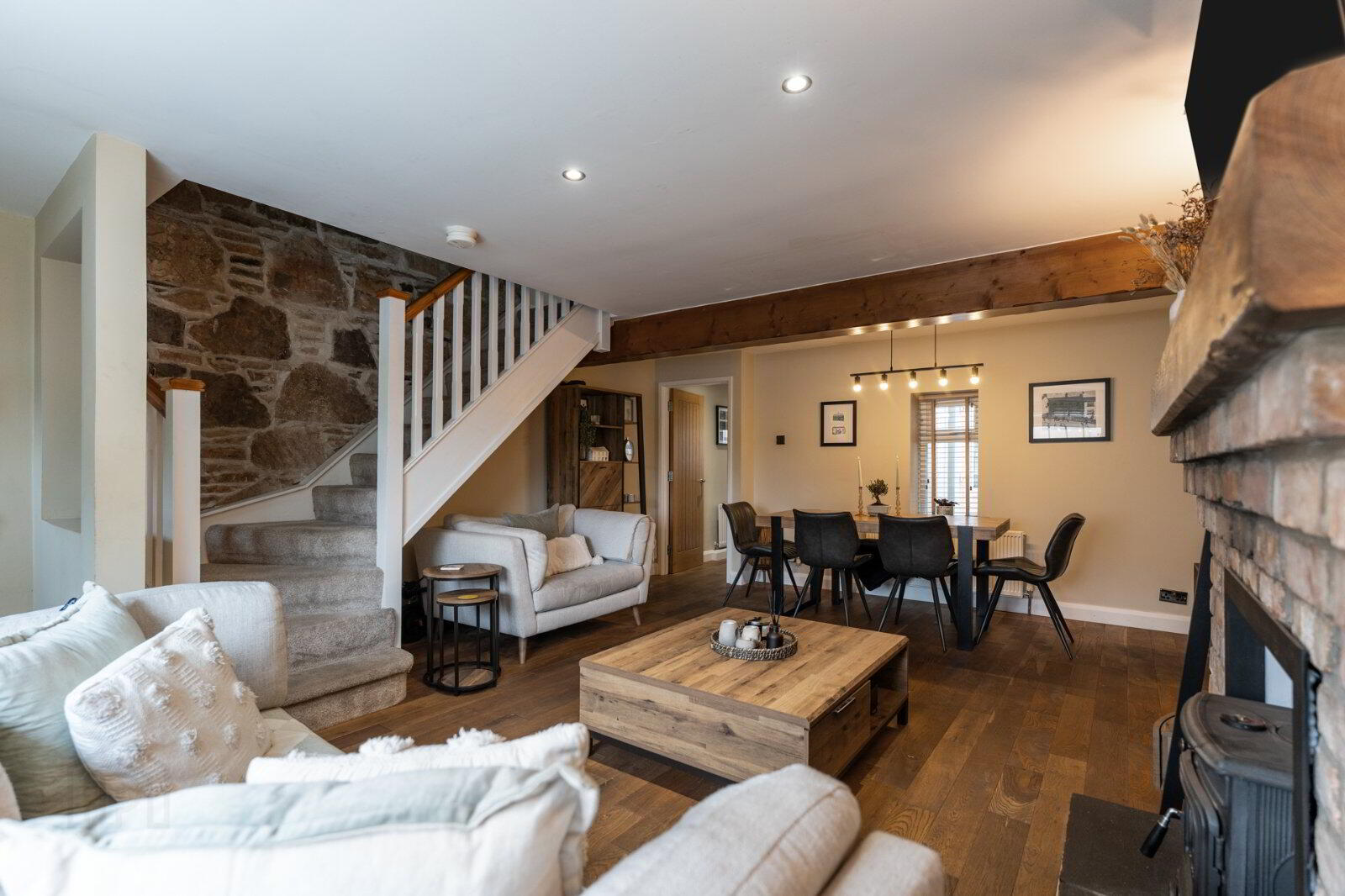 6 Belfast Road 6 of 31