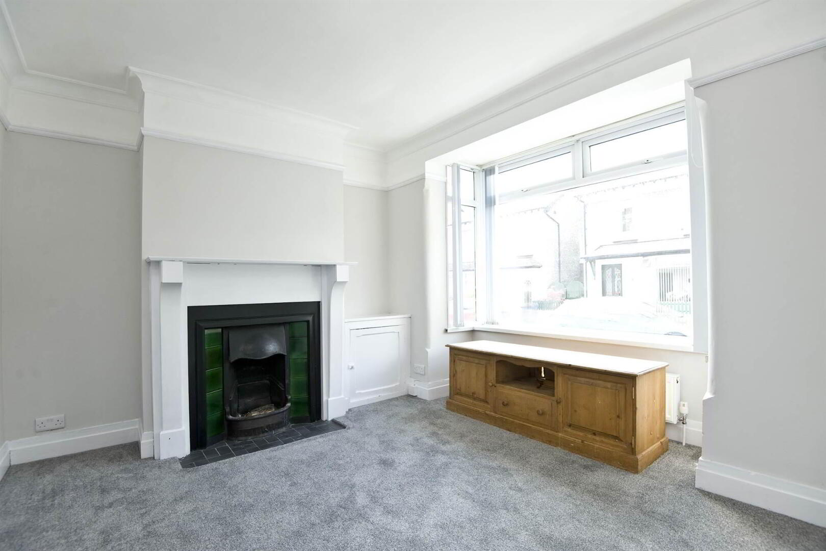 property description image
