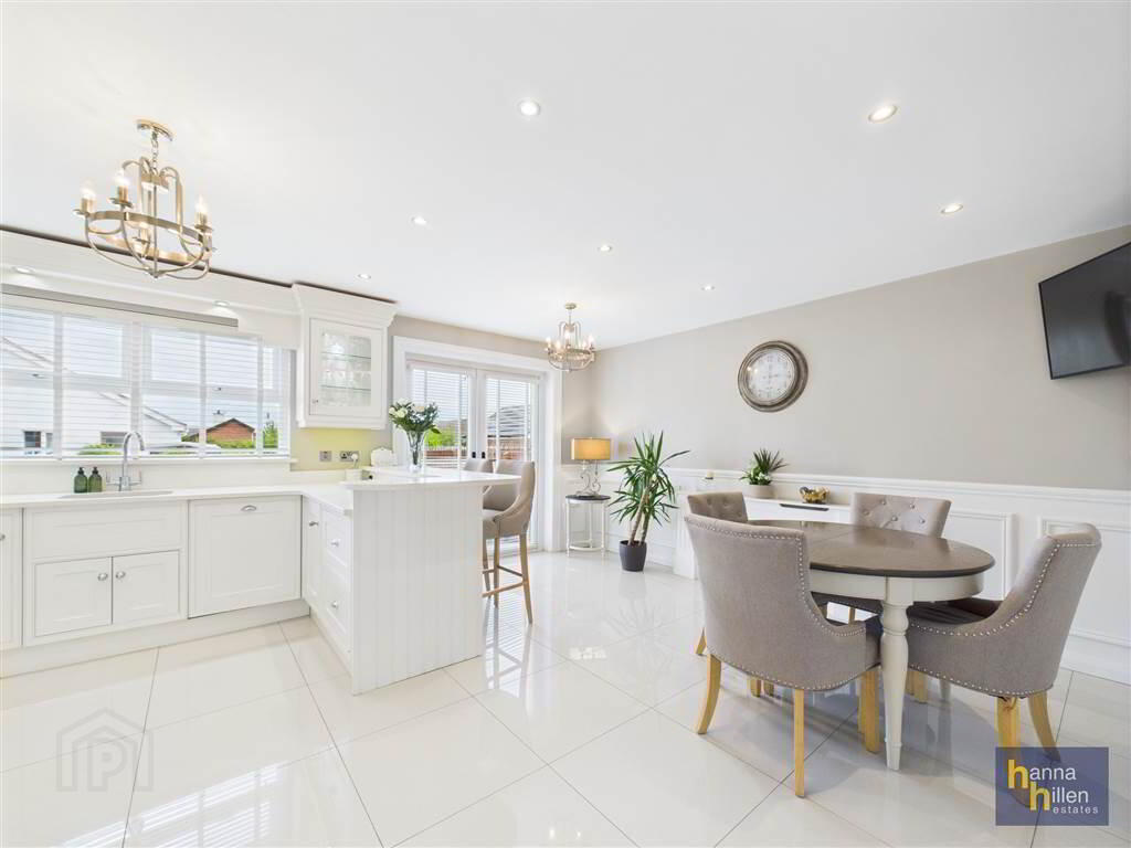 15 Lis Ard Court 6 of 18