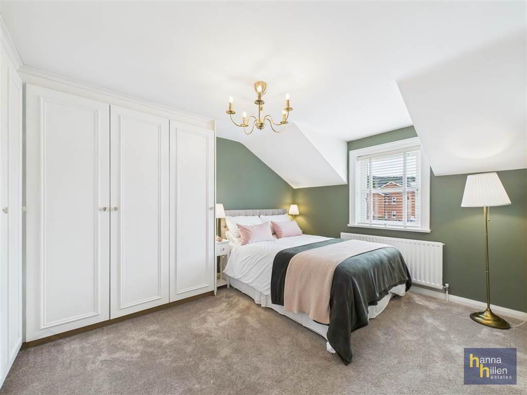 15 Lis Ard Court 9 of 18
