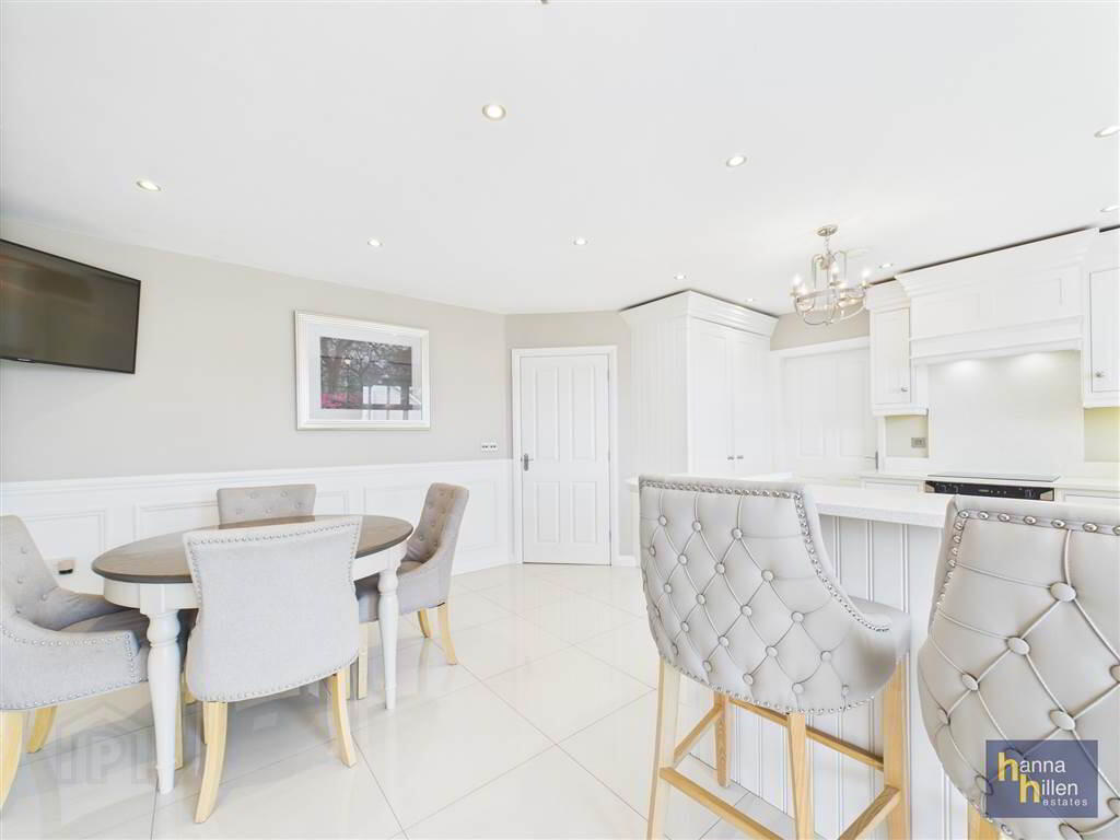 15 Lis Ard Court 5 of 18