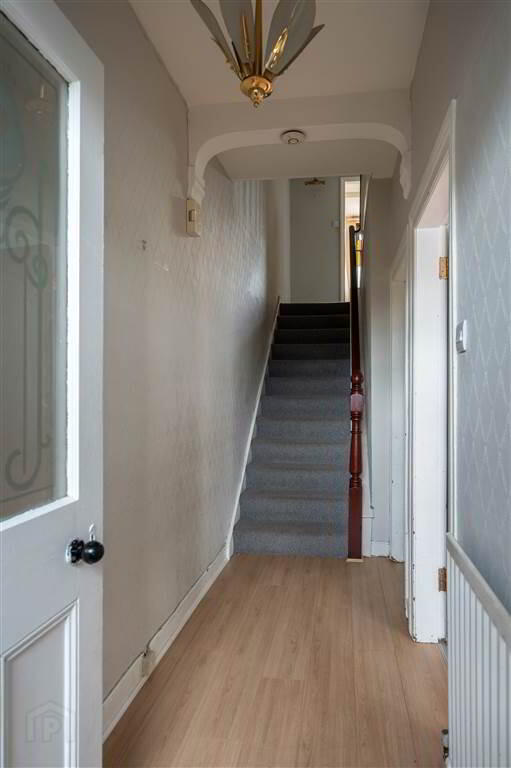 34 Cushendall Road 3 of 42