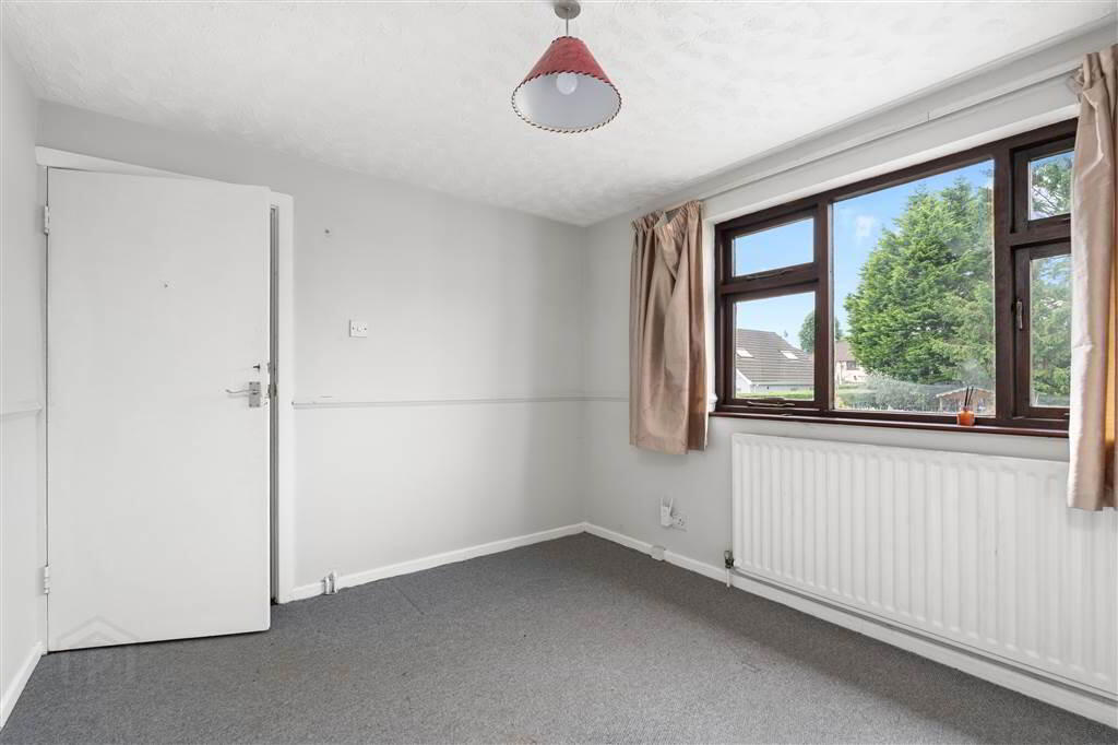 34 Cushendall Road 29 of 42