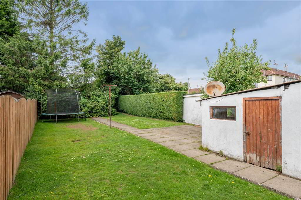 34 Cushendall Road 34 of 42