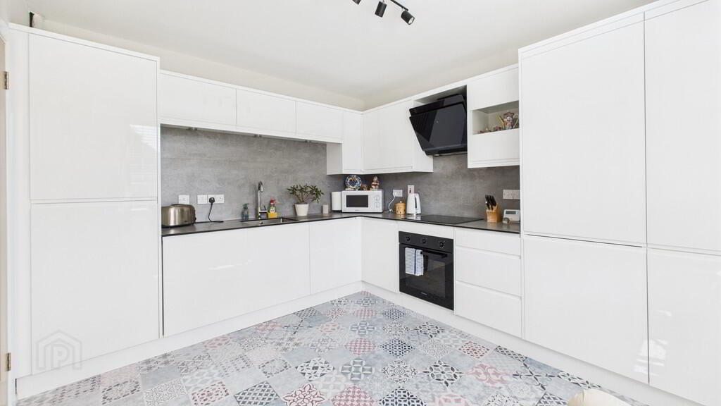 25 Donard Court 9 of 17