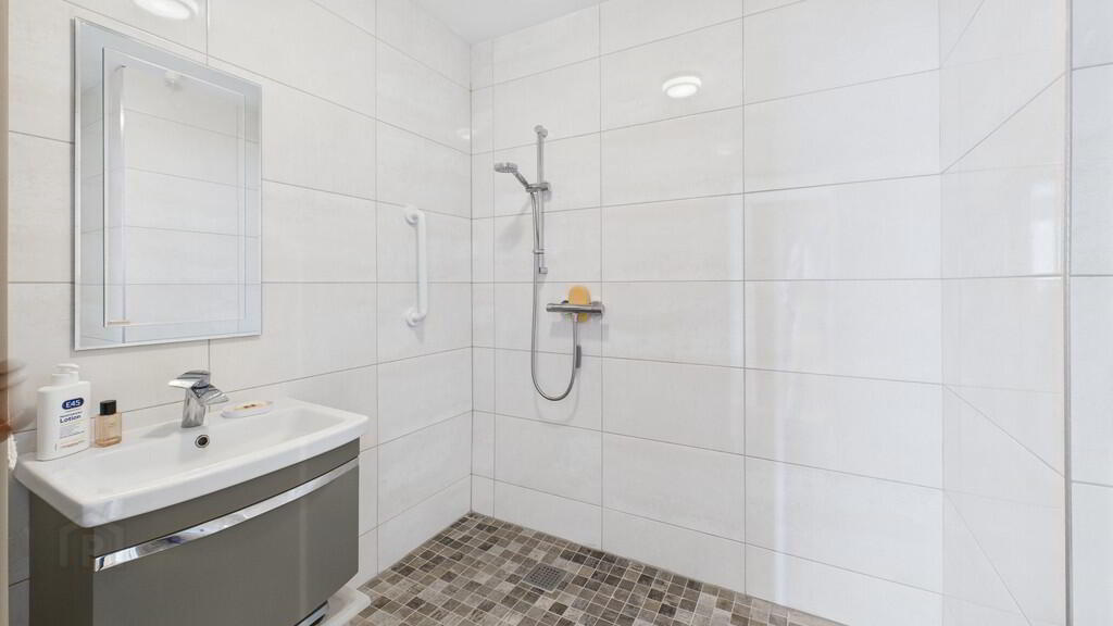 25 Donard Court 13 of 17