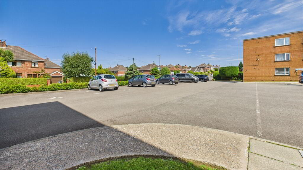 25 Donard Court 16 of 17